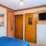 Weronika - Podgrzewany Basen Zewnetrzny Sniadanie I Jacuzzi W Cenie 度假村