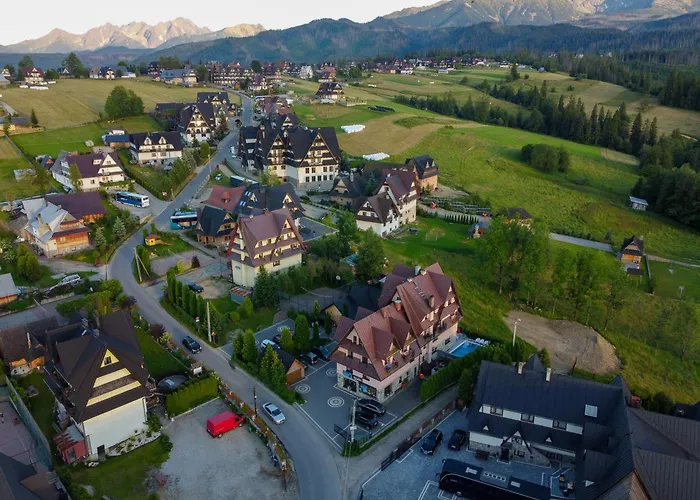 Weronika Ośrodek wypoczynkowy *