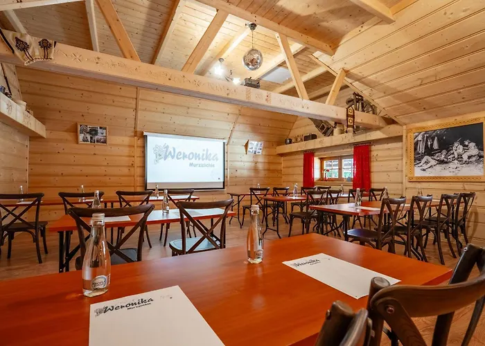 Weronika Ośrodek wypoczynkowy *